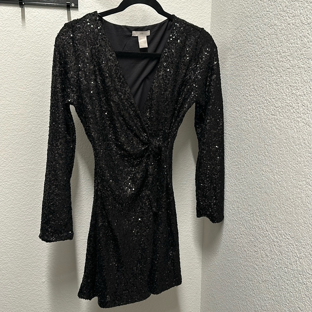Viral H&M sequin wrap dress - worn once